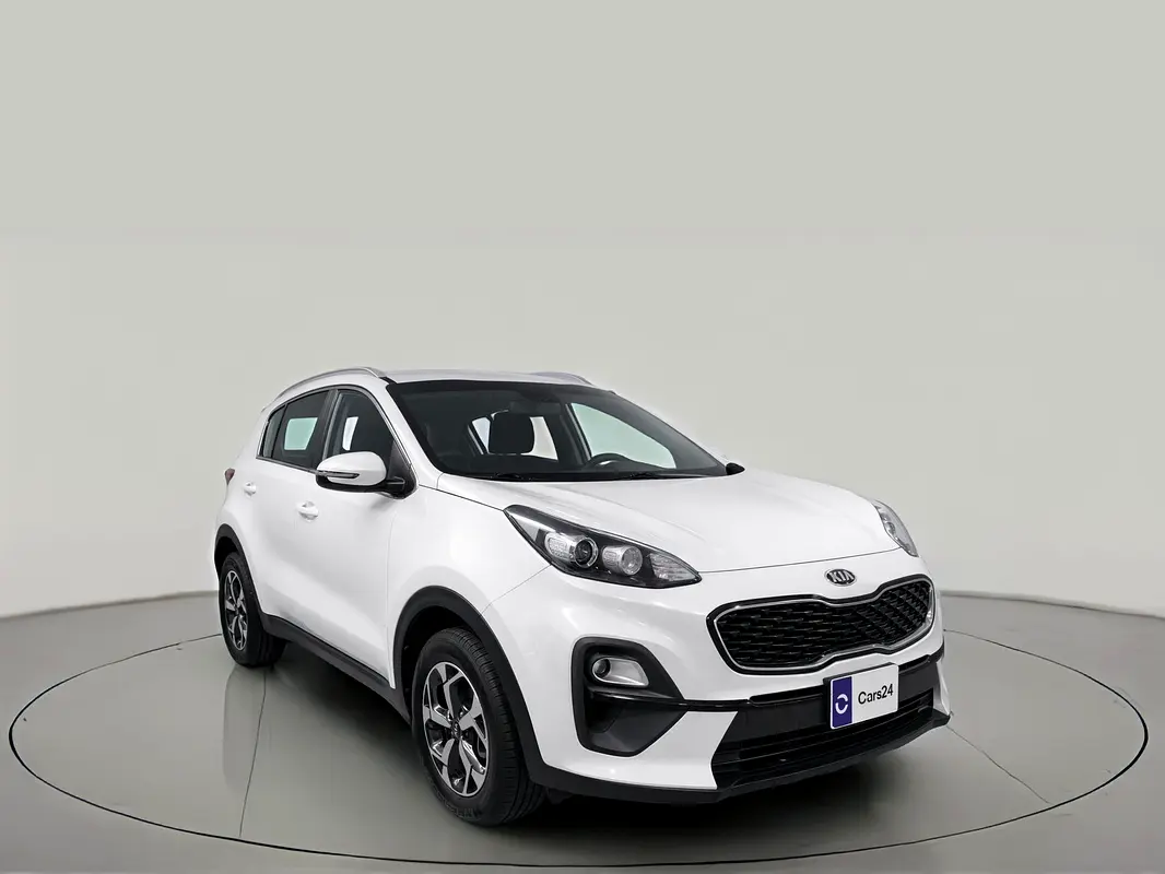 Kia Sportage 2022 — photo 1 of 13