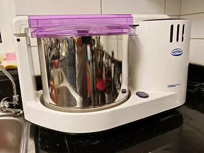 Ultra Grind+ GOLD food processor / mixer - clean and good working condition