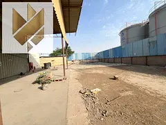 Excellent Factory for Rent in Al Sajaa A large industrial facility with full amenities