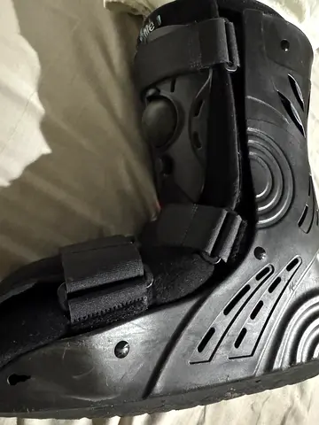 Elife Inflatable boot for fractured foot size L