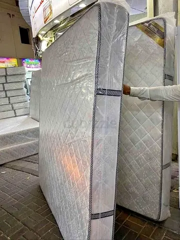 Queen size mattress 160x200cm.  All times delivery available