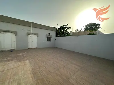 Renovated 3BR Villa |Big Compound With AC | julan
