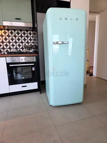 SMEG RETRO STYLE FRIDGE FREEZER LATEST VERSION BARELY USE SAME AS NEW PASTEL GREEN