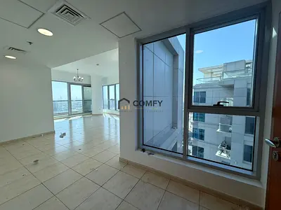 Bright And Specious Corner uit For Rent