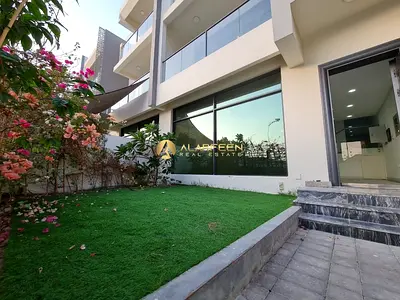 Community View | 4Br+Maid | Call Now