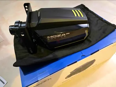 Moza R16 V2 Direct Drive Wheel Base for sim racing