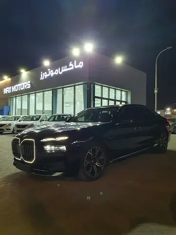 Brand New 2025 BMW 7-Series 735li | GCC Specs | Luxury Sedan