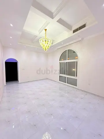 Studio Room Availble For Rent