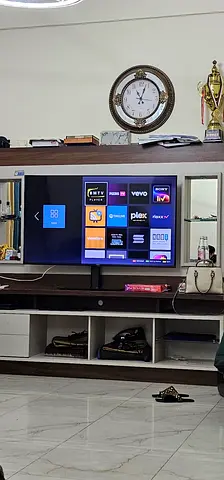 58 inch Smart LED TV in good working condition