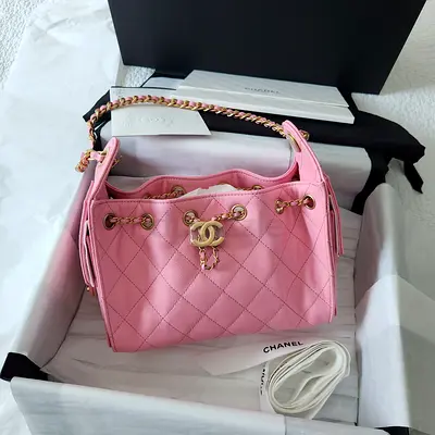 Chanel 25 Mini Pink Carviar Gold Hardware Brand New