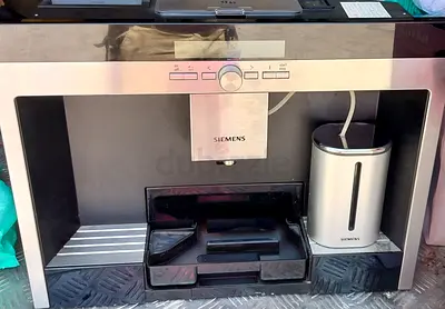 Siemens Built-in Coffee Machine (Integrated) - Good Working Condition