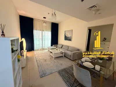 شقه فاخره ثاني ساكن غرفه وصاله مع بلكونه.عجمان ابراج الشروق. مفروش بالكامل للإيجار الشهري✨الإيجار يشمل الفواتير والإنترنت وموقف