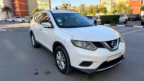 Well Maintained Nissan X-Trail 2015 SV | GCC Specs | Family SUV