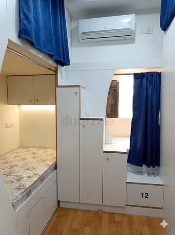 Male  Female Executive Bedspace
