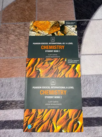 Pearson Edexcel International AS A Level Chemistry Student Book 1 and 2