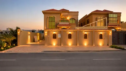 Villa for rent in Al Muwaihat 1 – Ajman Prime location close to all essential services and amenitie