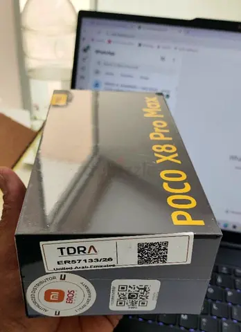 POCO X8 Pro Max