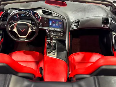 2015 Chevrolet CORVETTE — фото 11
