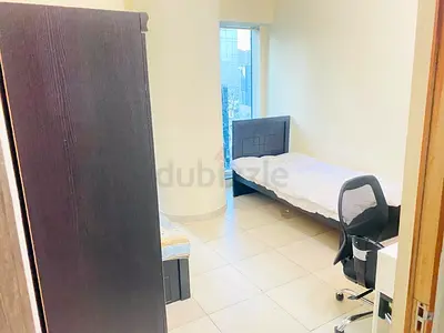 Ladies bed space in jlt