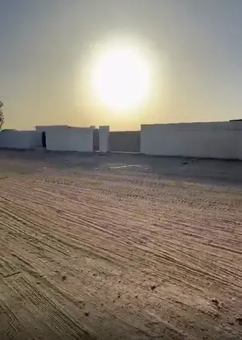للبيع حوطة لقطة في الصجعة الصناعية