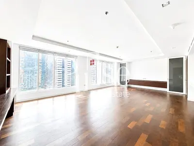 High Floor | Unfurnished | Sheikh Zayed Road View