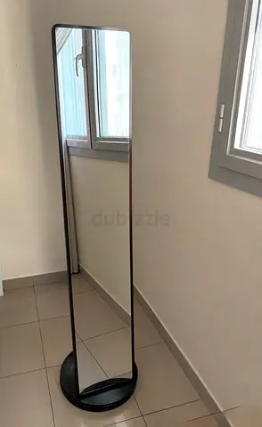 Full-Length Mirror with Rotating Base and Hooks On Back