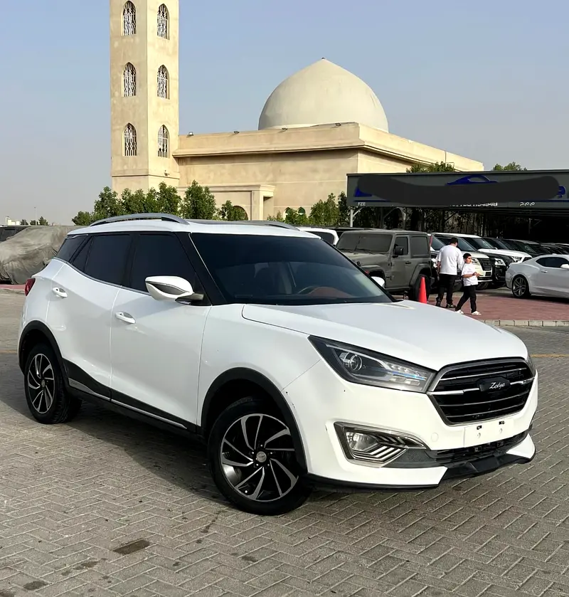 Zotye T300 2020 — photo 1 of 18