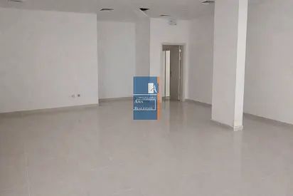 Street-Facing Shop, Prime High Footfall Area, Bur Dubai