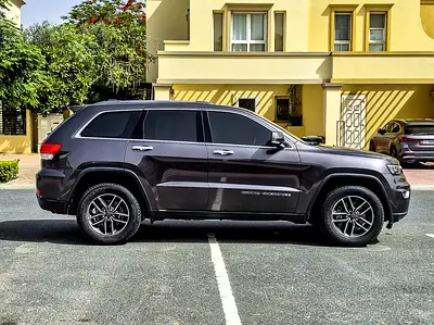 2019 JEEP GRAND CHEROKEE — миниатюра 4