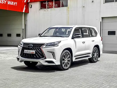2018 Lexus LX-SERIES photo 3