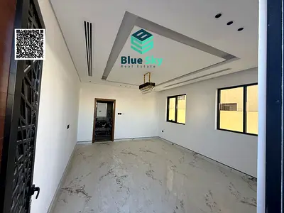 Luxurious | Prime Location | 4Bed | 5 Mints E311