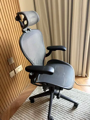 Size C Remastered V2 Version Herman Miller Aeron Graphite Chair Fully Loaded