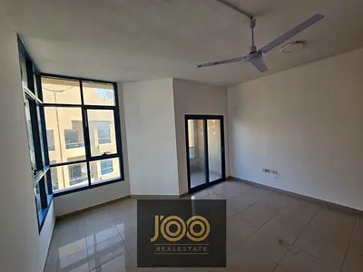 فرصة مميزة للتملك | غرفة وصالة | أبراج خور عجمان | إطلالة مفتوحة على الخور | خدمات متكاملة | جاهزة للسكن