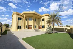 EXCLUSIVE | Corner 5 Master BR | Garden Area