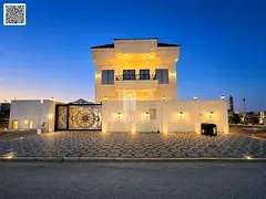 Classic villa on a main street opposite a mosque and services. The price is fantastic and includes t