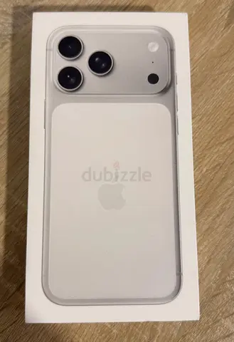 I Phone 17 ProMax Silver 512Gb TDRA Brand New