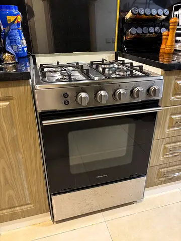 Stainless Steel Freestanding Gas Cooker with Oven - Good Condition