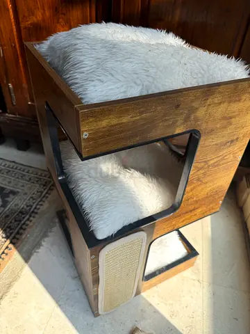 Cat tree. Solid wood