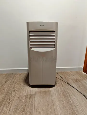 Portable air conditioner