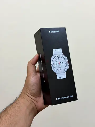 Samsung Galaxy Watch Ultra 2025 47MM LTE for sale in excellent condition.