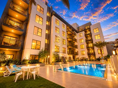 Brand New ! 1 Month Free | Luxury Apartment | Bright And Elegant