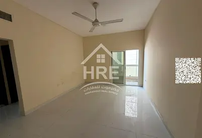 Spacious apartment with central air conditioning and a convenient location