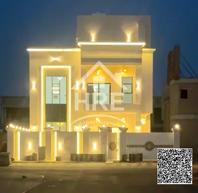 4000 sq ft villa with 6 bedrooms and 8 bathrooms, central air conditioning and built-in wardrobes