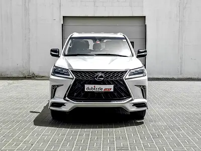 2018 Lexus LX-SERIES photo 2