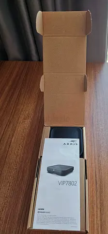 Arris VIP7802 TV Box (unused) with Manual in Original Box