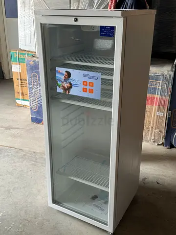 Super general showcase chiller with warranty. Direct from authorized dealer