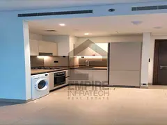Luxury 1BDR | Large Layout | Vacant | High Floor