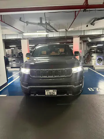 2023 Jeep Grand Wagoneer Series III - Pristine Condition - Service Package Till 2028 - No Accident