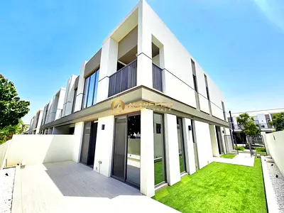 Vacant | Landscaped | Kitchen Appliances