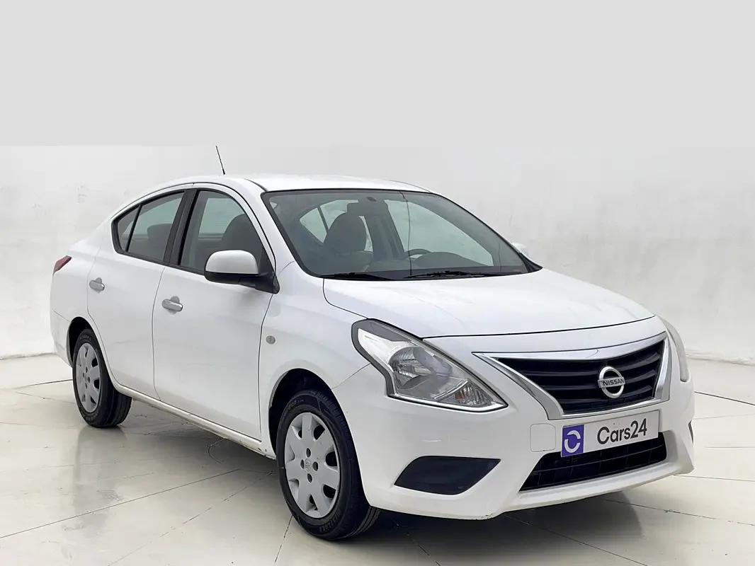 Nissan Sunny 2023 — photo 1 of 13